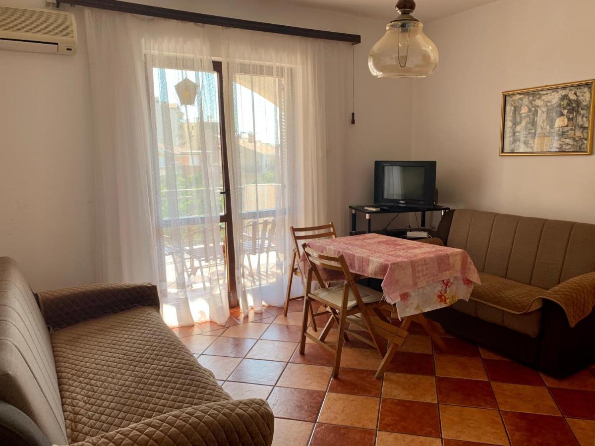 Pržno Apartments Mari المظهر الخارجي الصورة