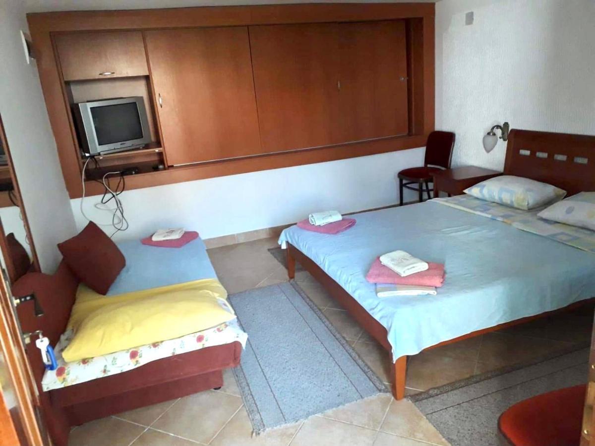 Pržno Apartments Mari المظهر الخارجي الصورة